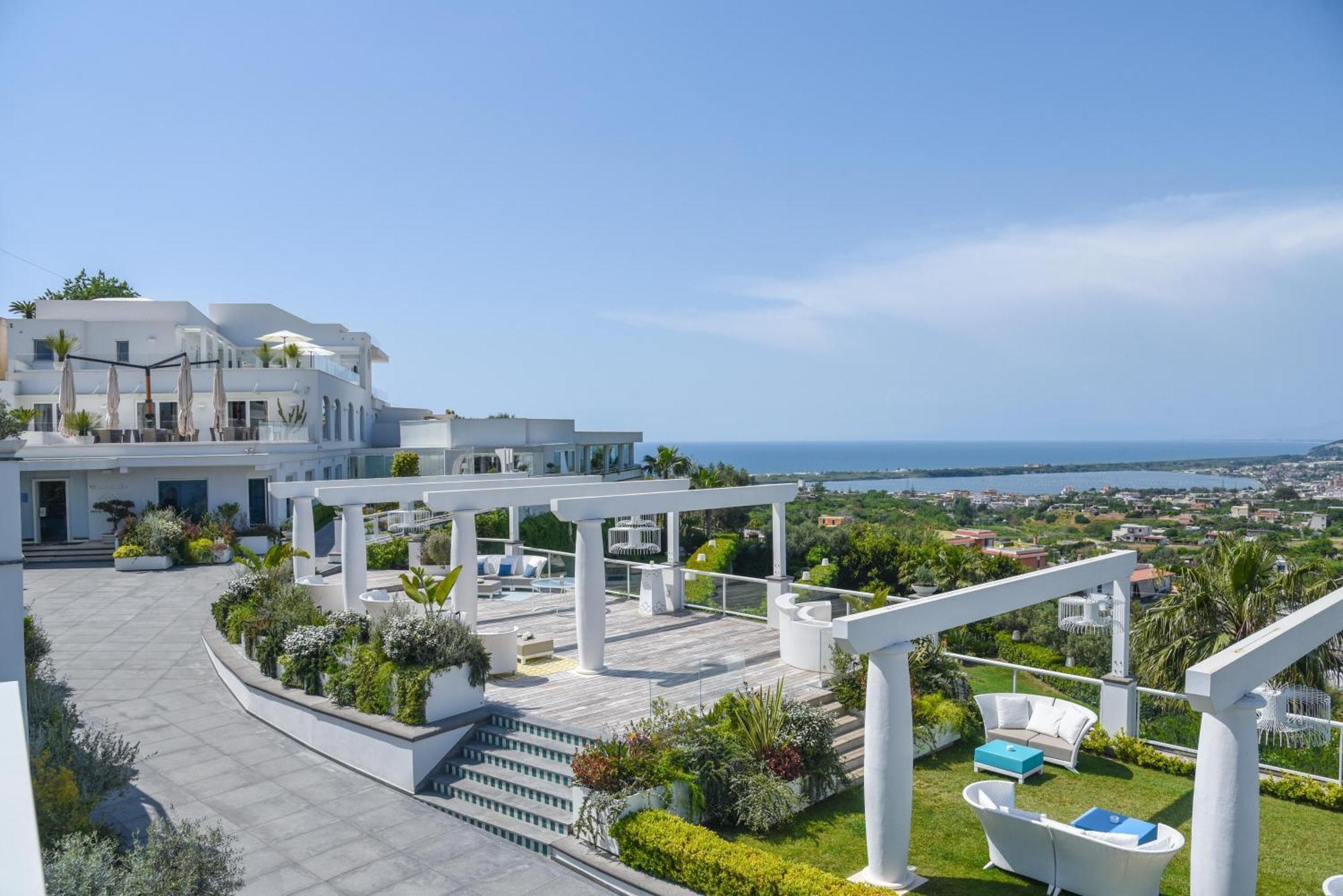 Villa Gervasio Rooms Баколи Екстериор снимка